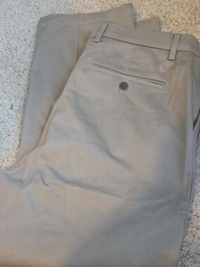 Dockers Signature Khaki Flex Comfort Chinos Size 38x29 NWOT